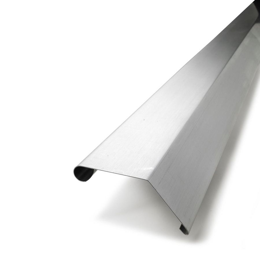 Lengte a 3mtr. zinken KliQ deklijst 45/70mm 135° VVE=5 Rheinzink